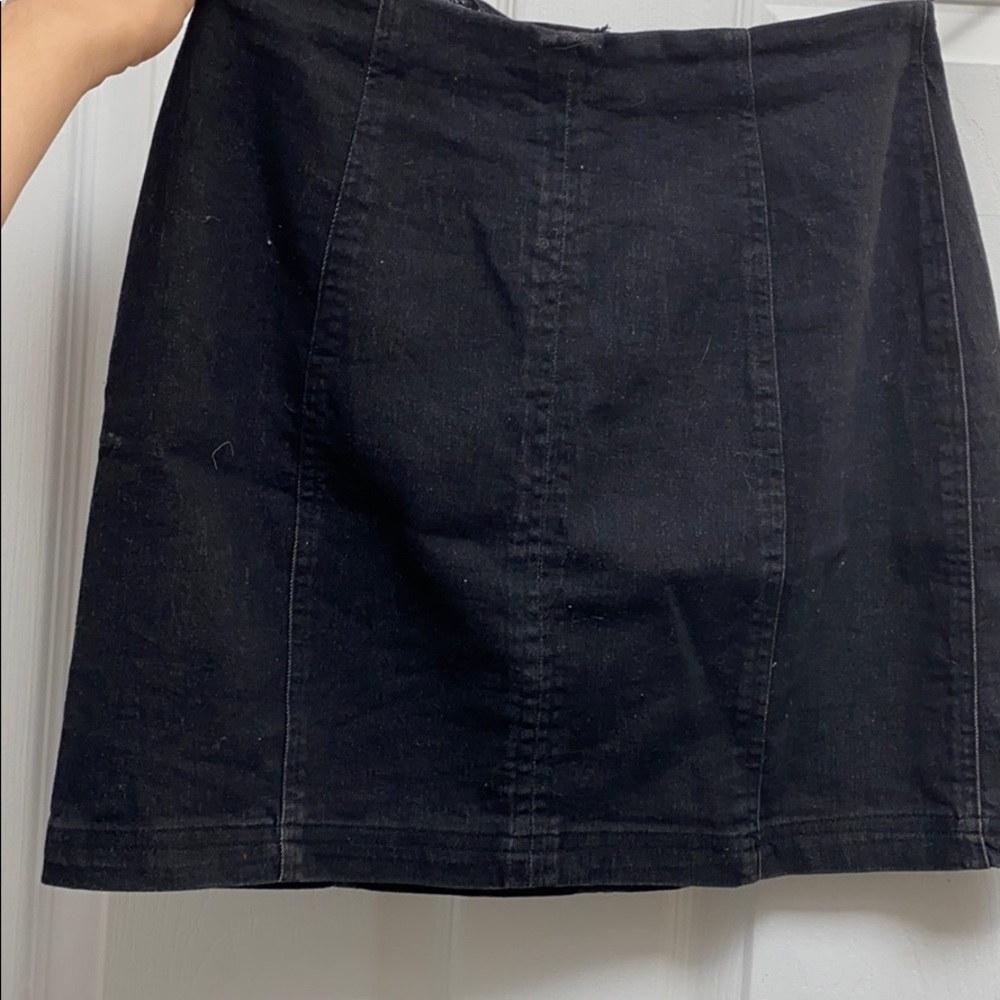 Black mini skirt
